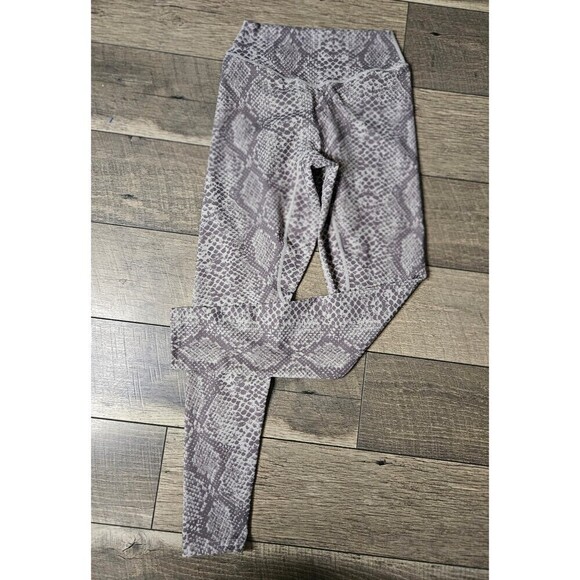 Balance Athletica Grey Snakeskin Leggings - Picture 6 of 10
